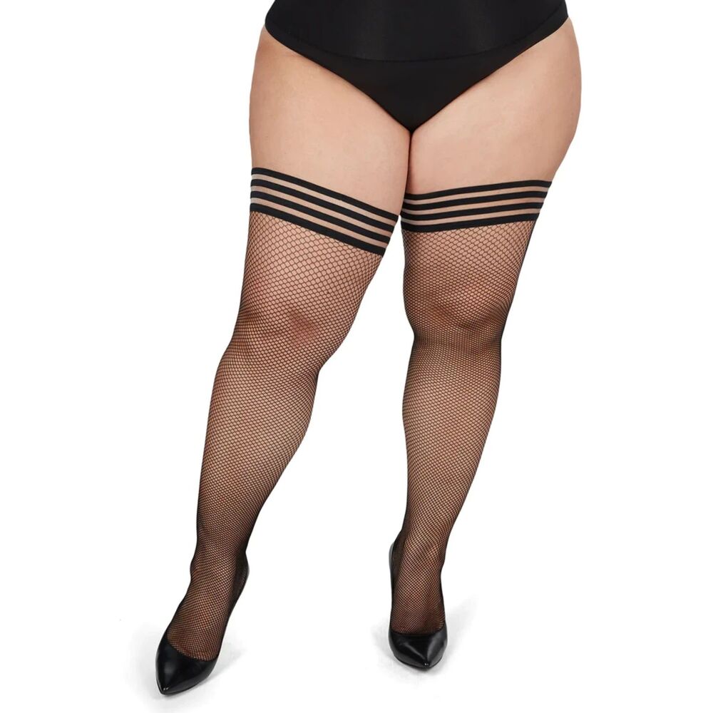 Me Moi Women's Plus Size Fish Net Thigh High Stockings with Back Seam NWT.